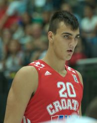 Dario_Saric,_Austria_v_Croatia